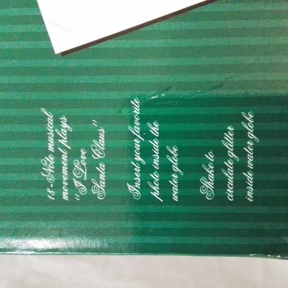 Kirkland Signature Musical Photo Frame Water Globe with box - Picture 2 of 3